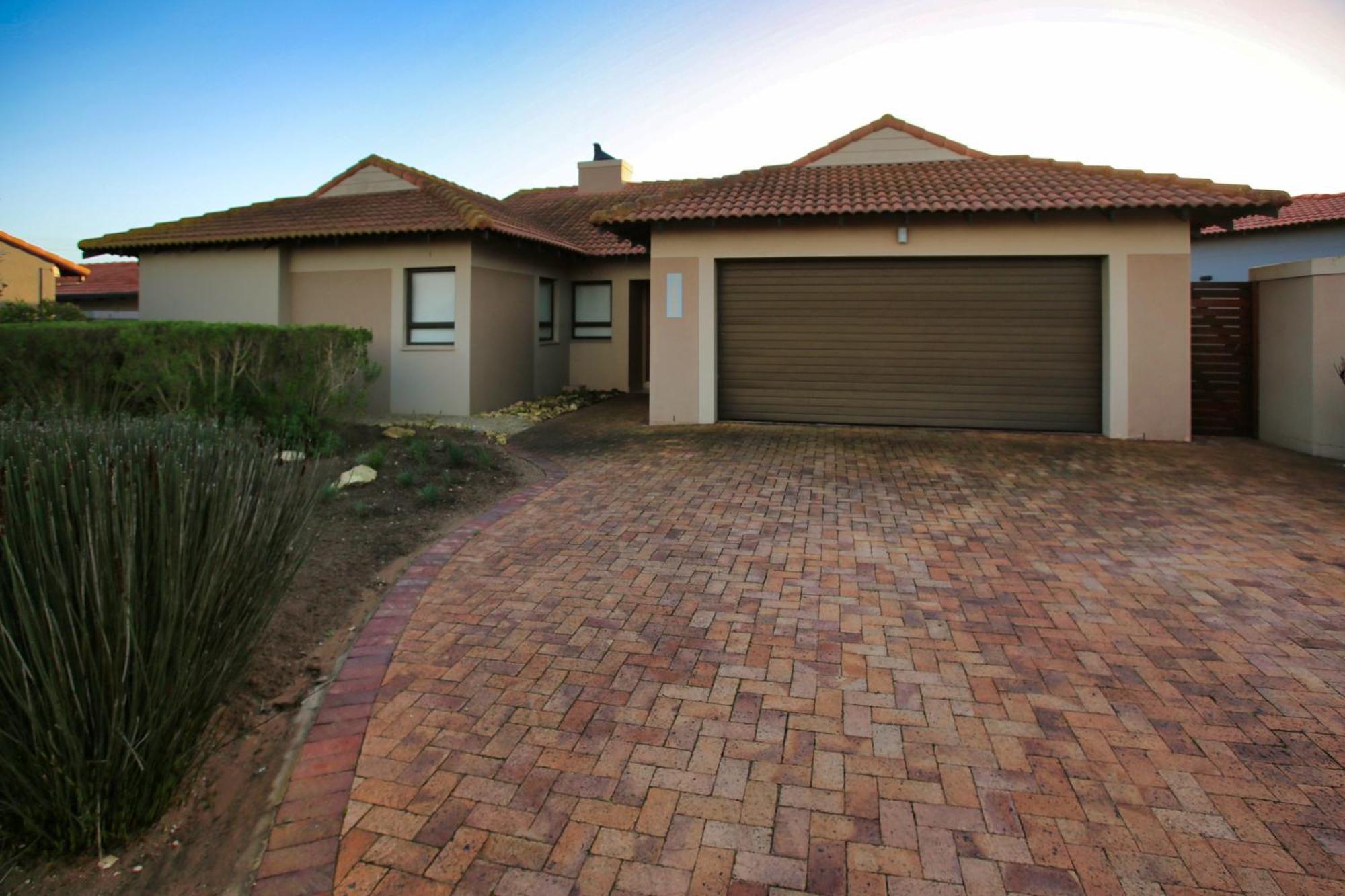 Golf Paradise, Holiday home